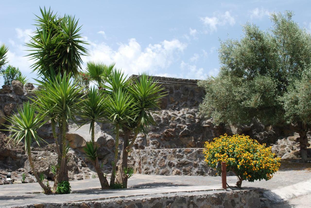 Etna Hills Scalilli Hotell Paterno  Eksteriør bilde